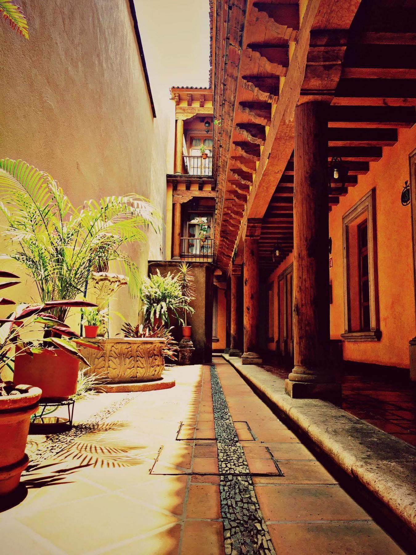 Hotel Refugio Del Angel Patzcuaro Exterior photo